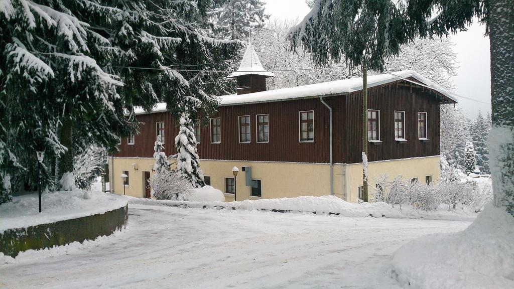 Waldhotel Zobischhaus Bad Reiboldsgrün Eksteriør billede